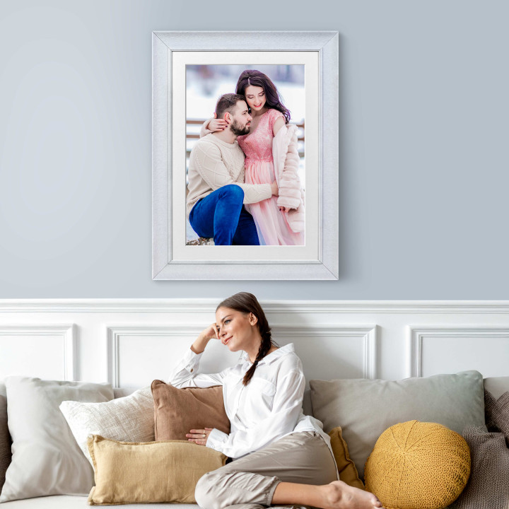 Large Elegant Sand White Photo Frame - Perfect for Cherished Memories 22